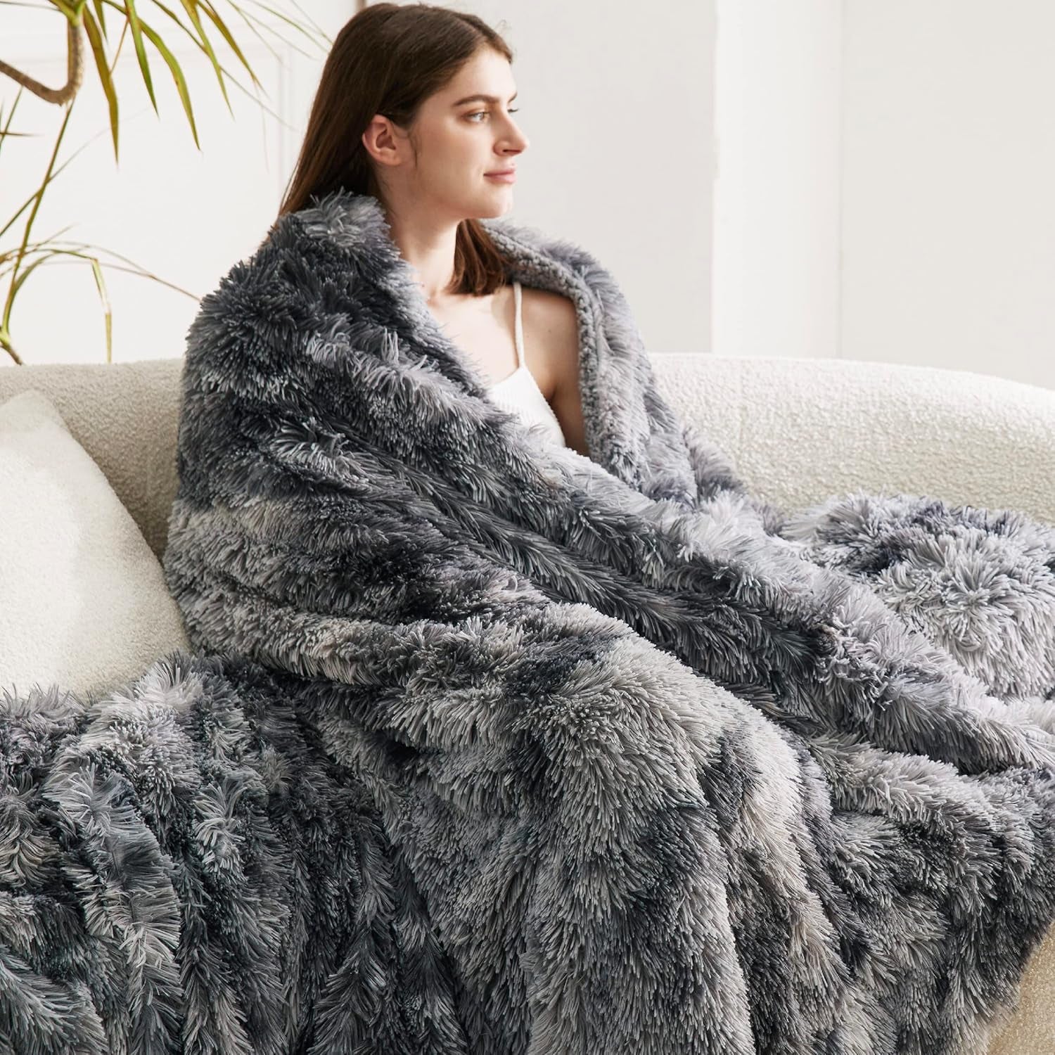 Gentlesoft Fluffy Sherpa Fleece Faux Fur Blankets Queen Size for Bed, Bedroom Decor Winter Bedding Thick Warm Full Queen Blankets, Fuzzy Plush Soft Heavy Mink Cozy Gifts, Tie Dye Grey, 90X90
