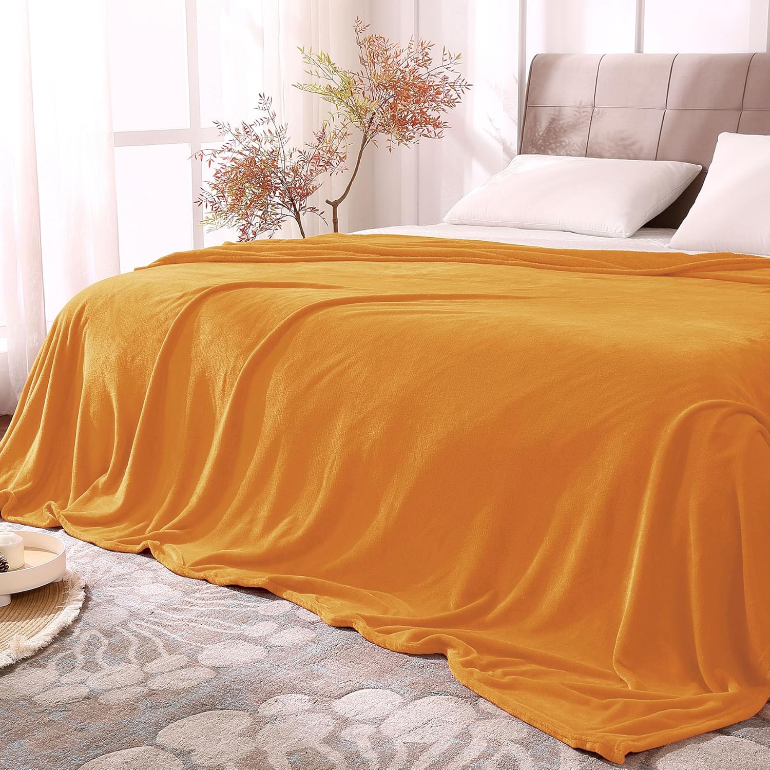 King Size Blanket for Bed, Luxury Plush Cozy Fuzzy Fleece Blanket 108X90 Inches, Super Soft Warm Big Lightweight Throw Blanket All Seasons Suitable, Black