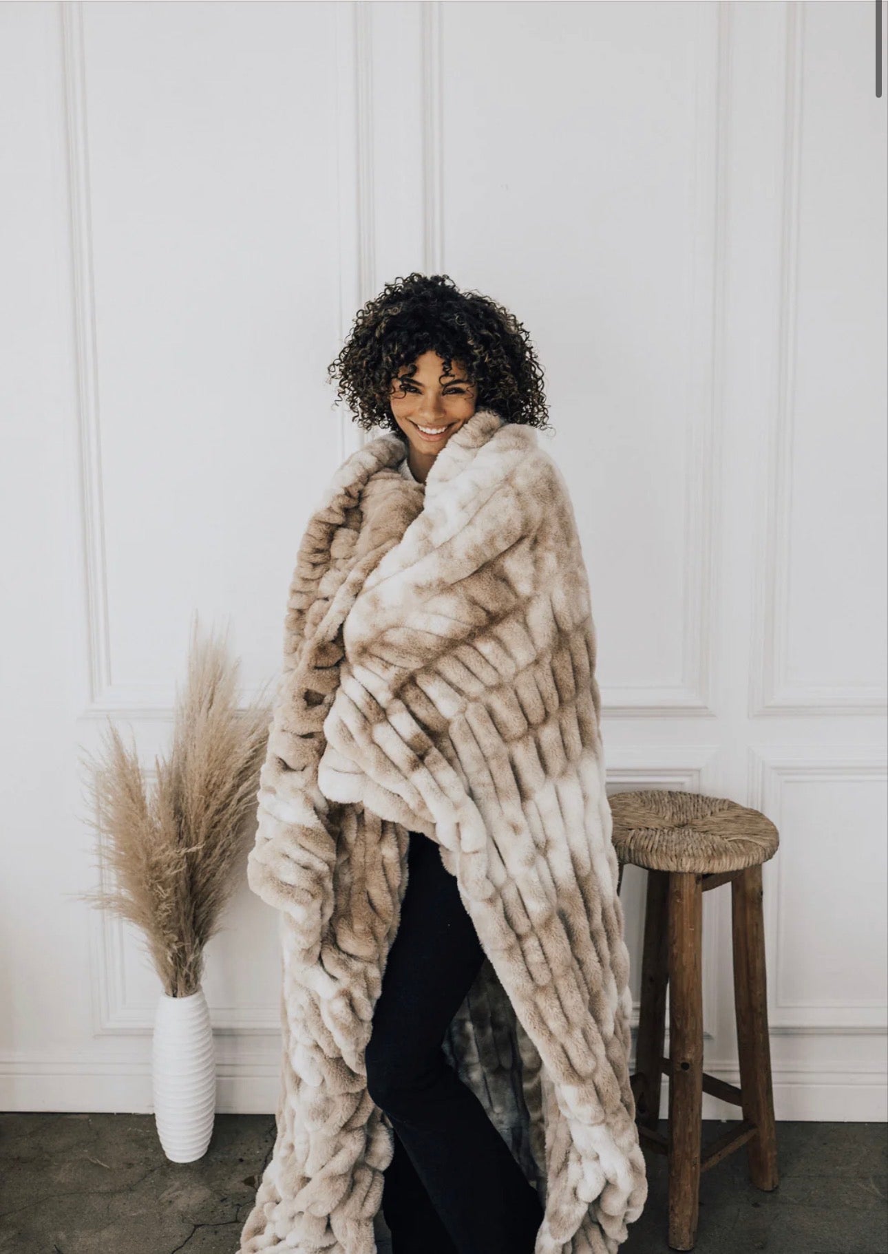 Lola Blankets/ caramel N’ cream